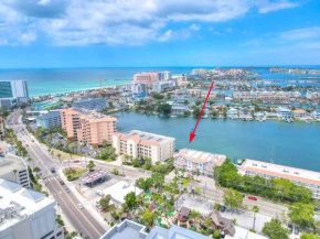 Bayway Luxury Waterfront Townhome & Pool